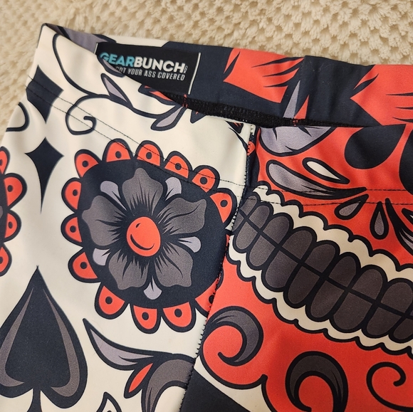 Gearbunch Leggings - comfortable & supportive yoga pants Day of the Dead💀 - Picture 8 of 12